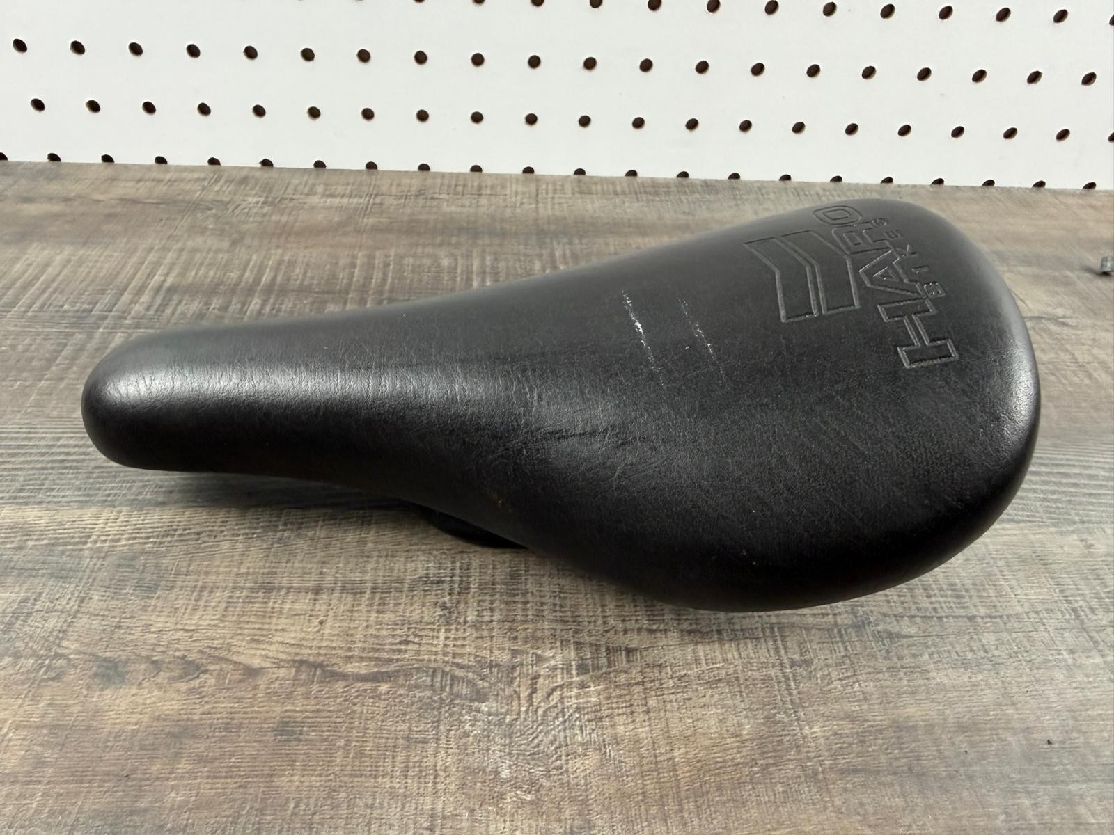 Vintage Haro BMX Seat Saddle Mid School Freestyle Velo