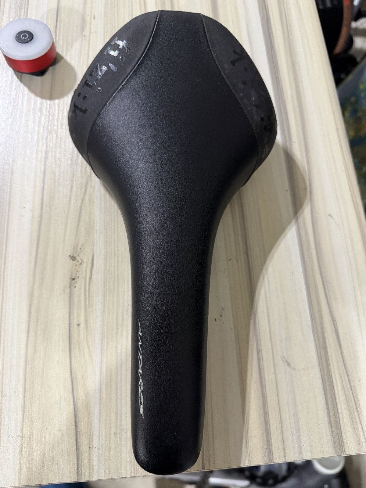 126mm (Regular) Fizik Antares Carbon Rail Road Saddle 162g