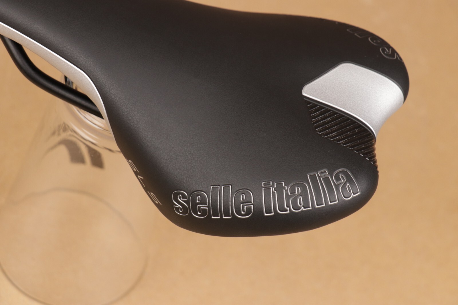 Selle Italia SLS Lady 135x270mm Womens Bicycle Saddle FEC Alloy Rails