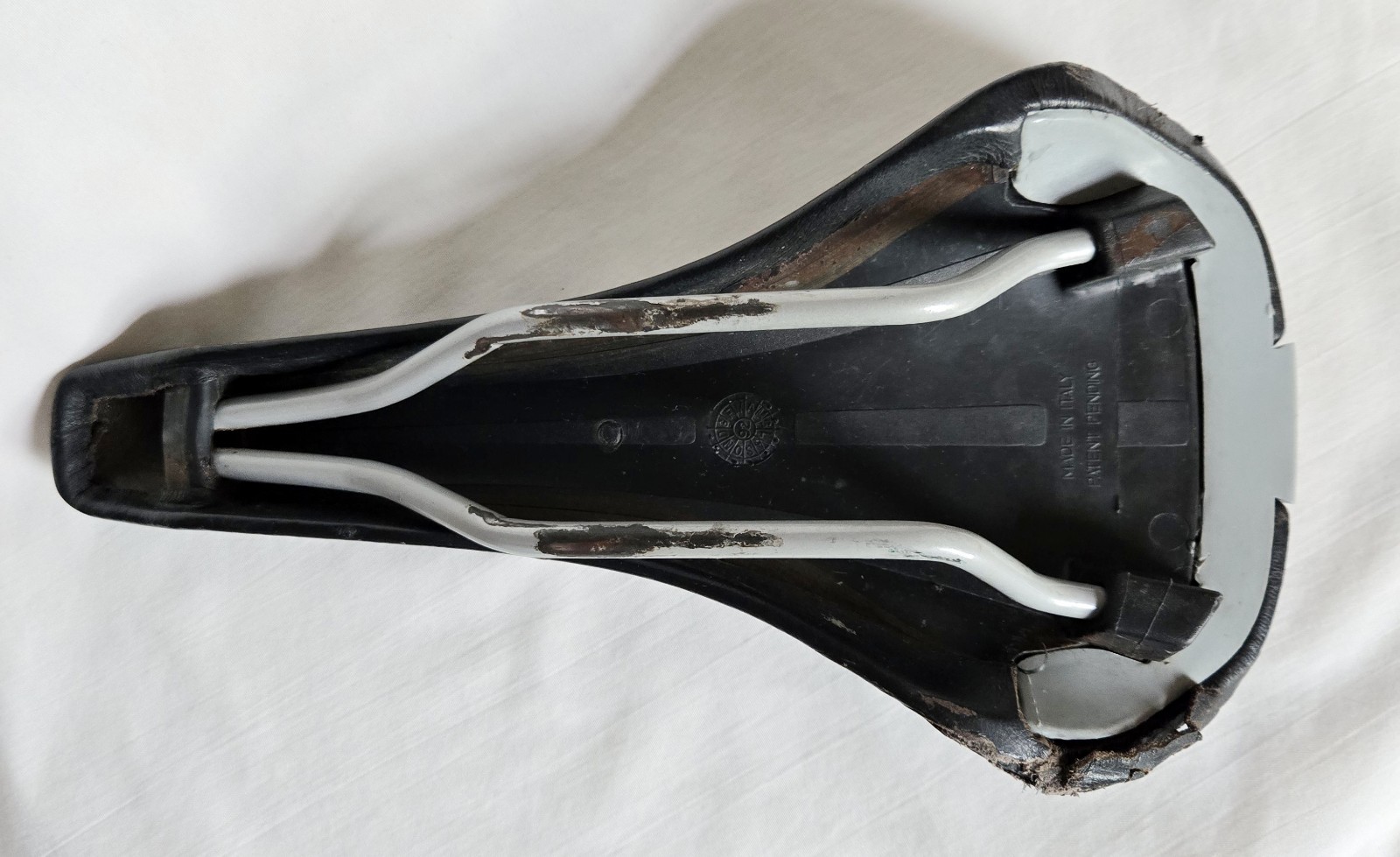 Vetta SL Leather Saddle ChroMo Rails 280g 140x275mm DIY Recover Project