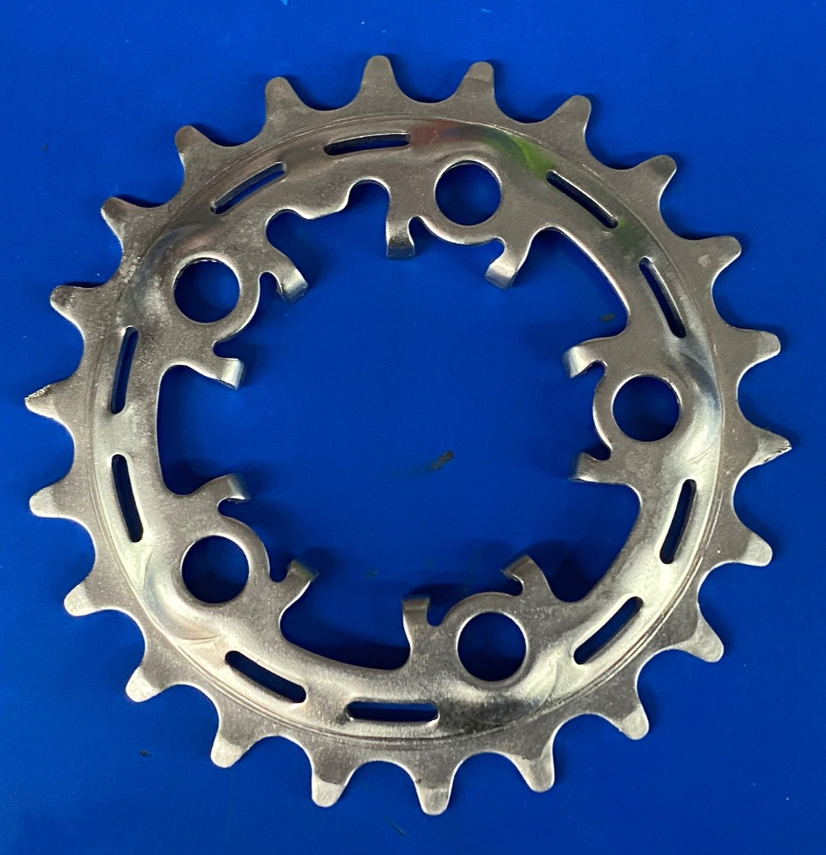 Vintage Shimano IG K-22 Chainring 22t 5 Bolt 58mm BCD MTB