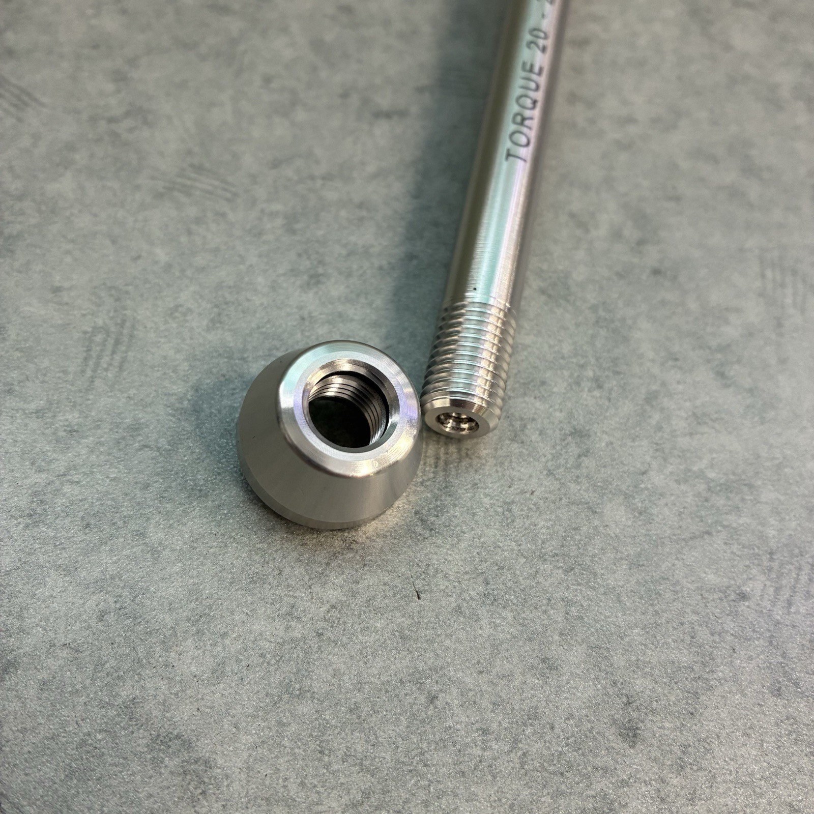 NOS! Hadley Thru Bolt – Thru Axle 10x135mm Spacing Bolt On Aluminum Rear Hub