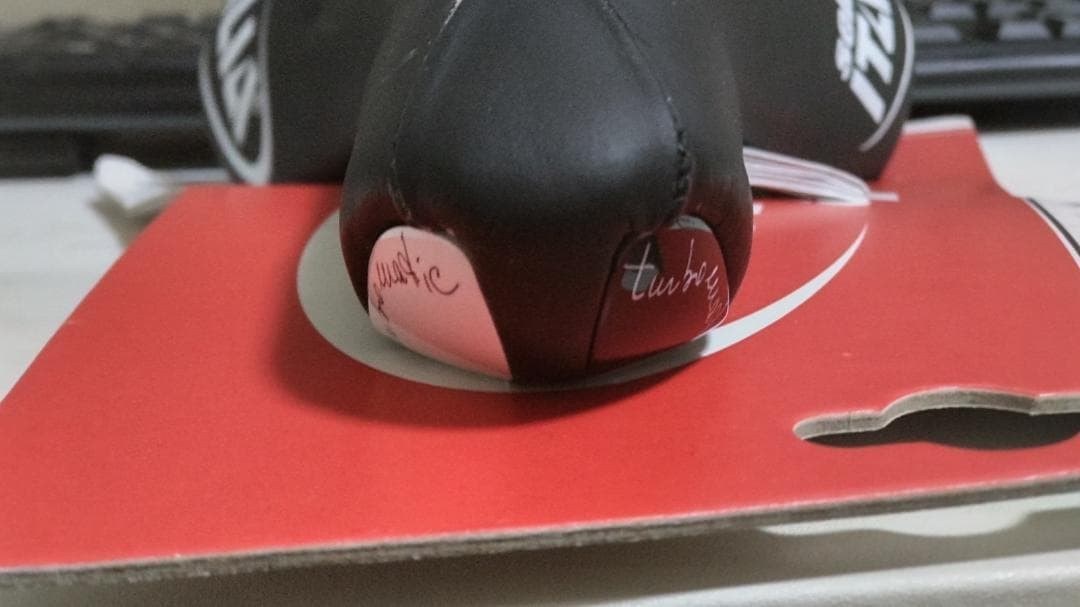 [New, Slightly Damaged] Selle Italia Turbomatic Gel Flow