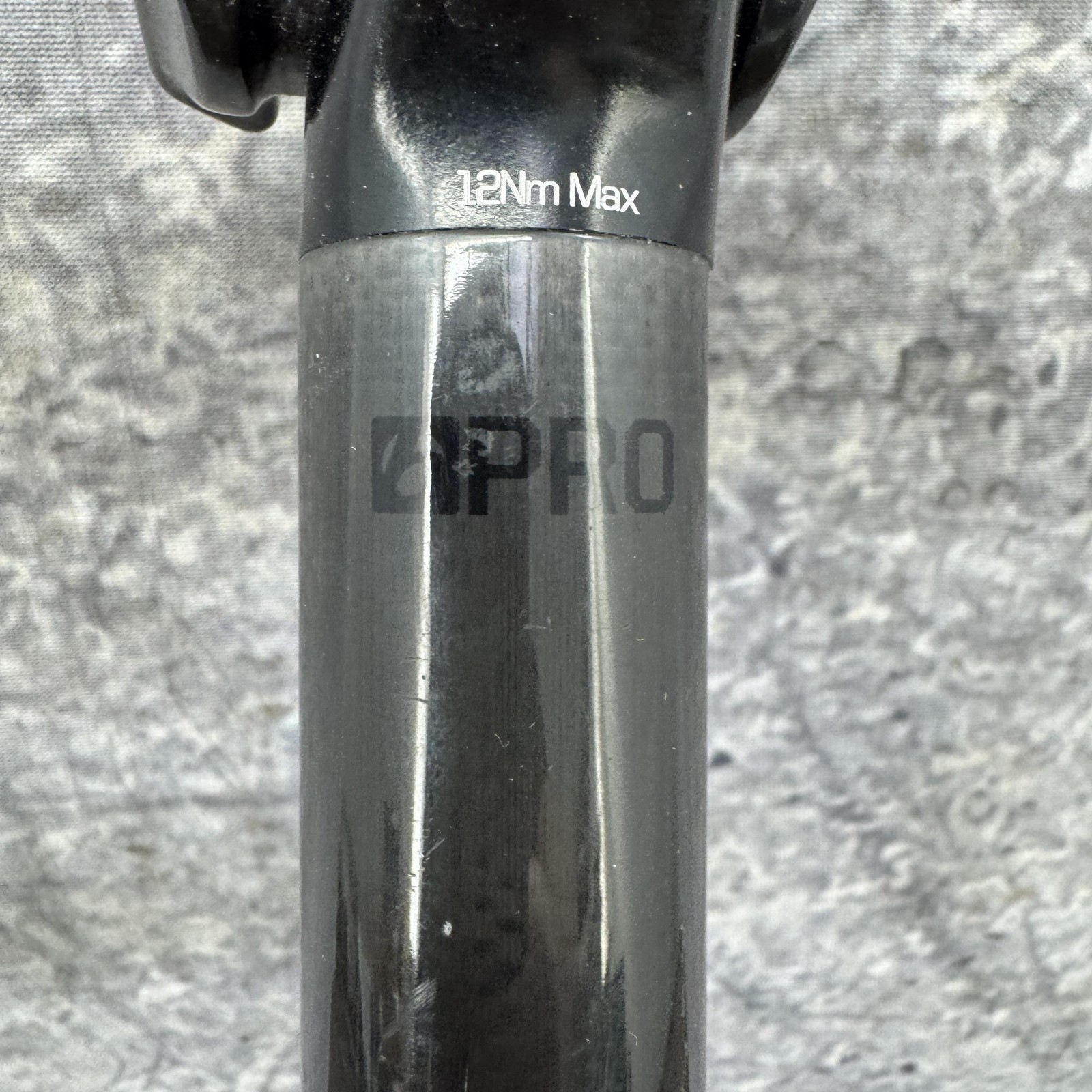 Bontrager PRO Carbon Seatpost 31.6mm X 400mm Black Alloy Head Plain 270g