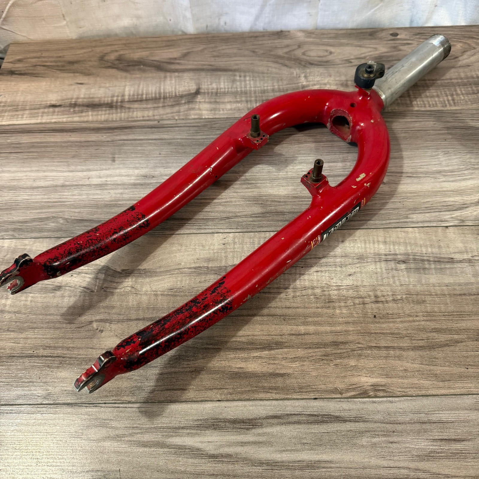 Vintage Cannondale Pepperoni 1 1/4 Threaded Steel Steerer Red 137mm 26