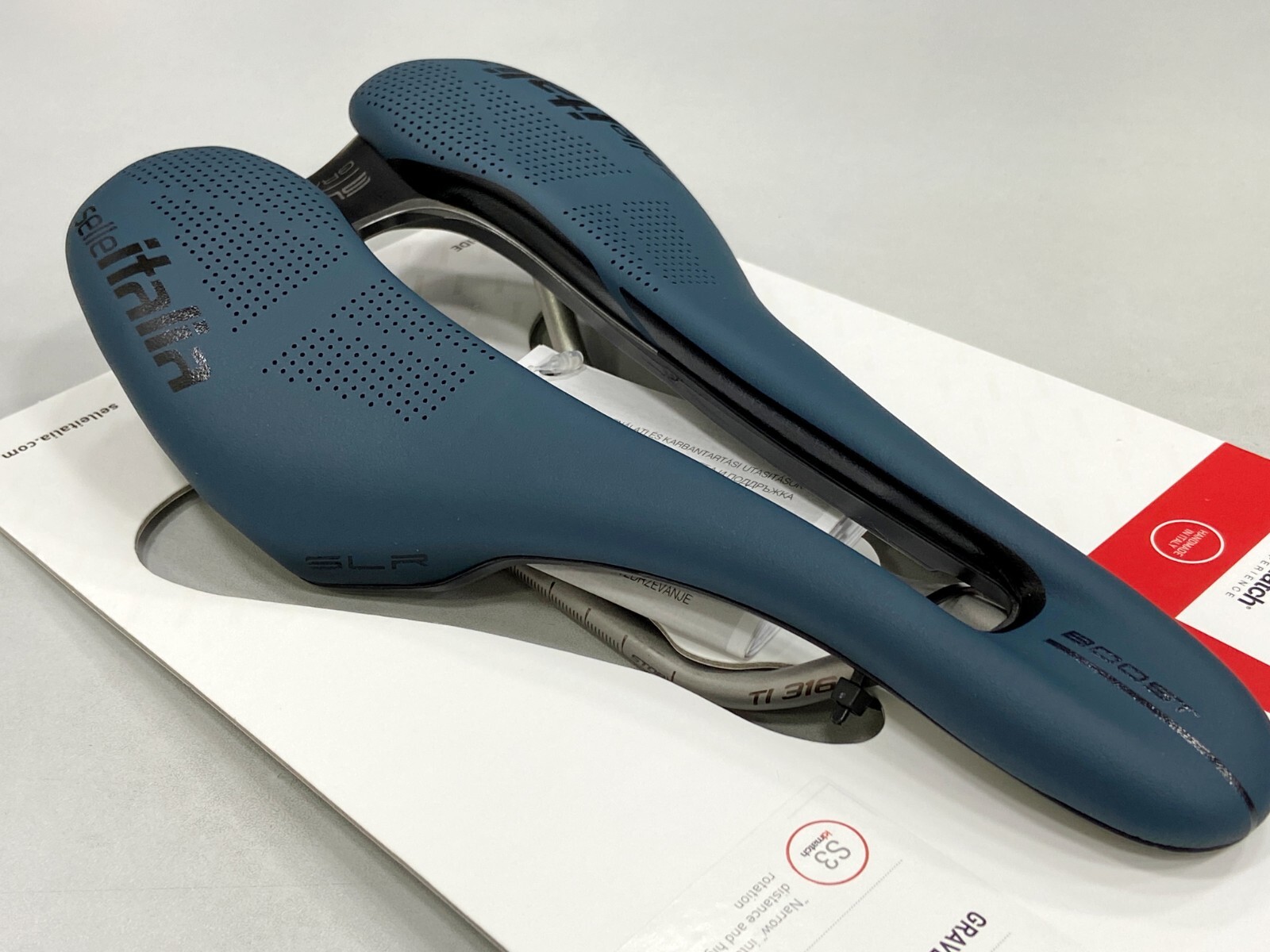 Selle Italia SLR Boost Gravel Ti316 Superflow S3 (130x248mm) Saddle (Blue)