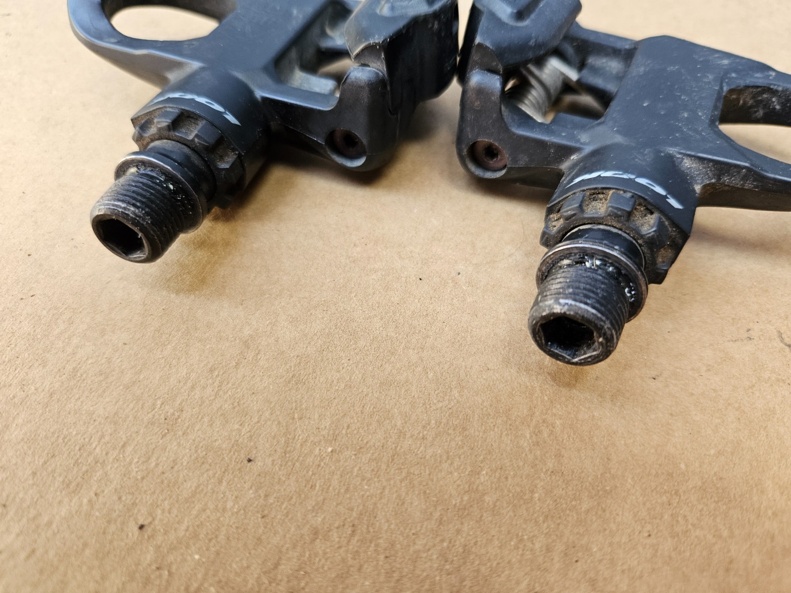 LOOK Keo Clipless Road Bike Pedals 9/16″ Left + Right Set Black