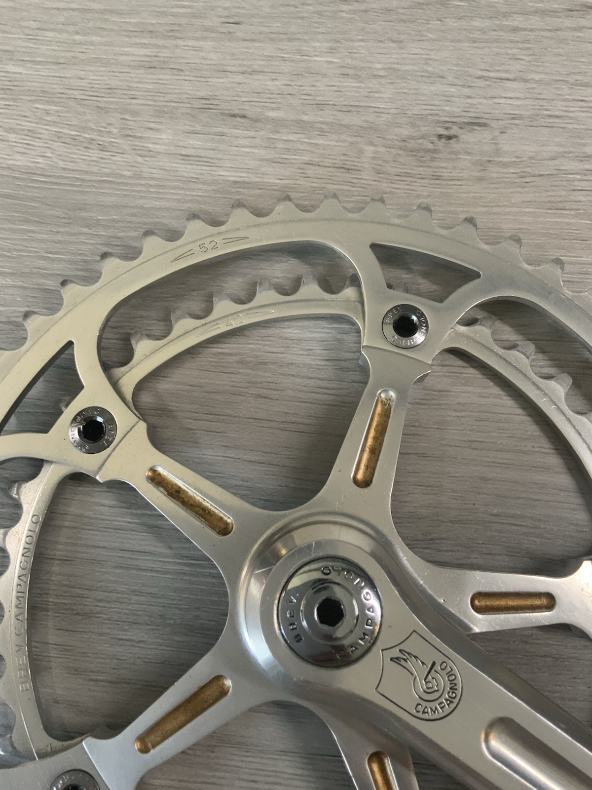 CAMPAGNOLO SUPER RECORD CRANKSET DOUBLE 52-42 TOOTH 170 MM ARMS RECORD CAPS