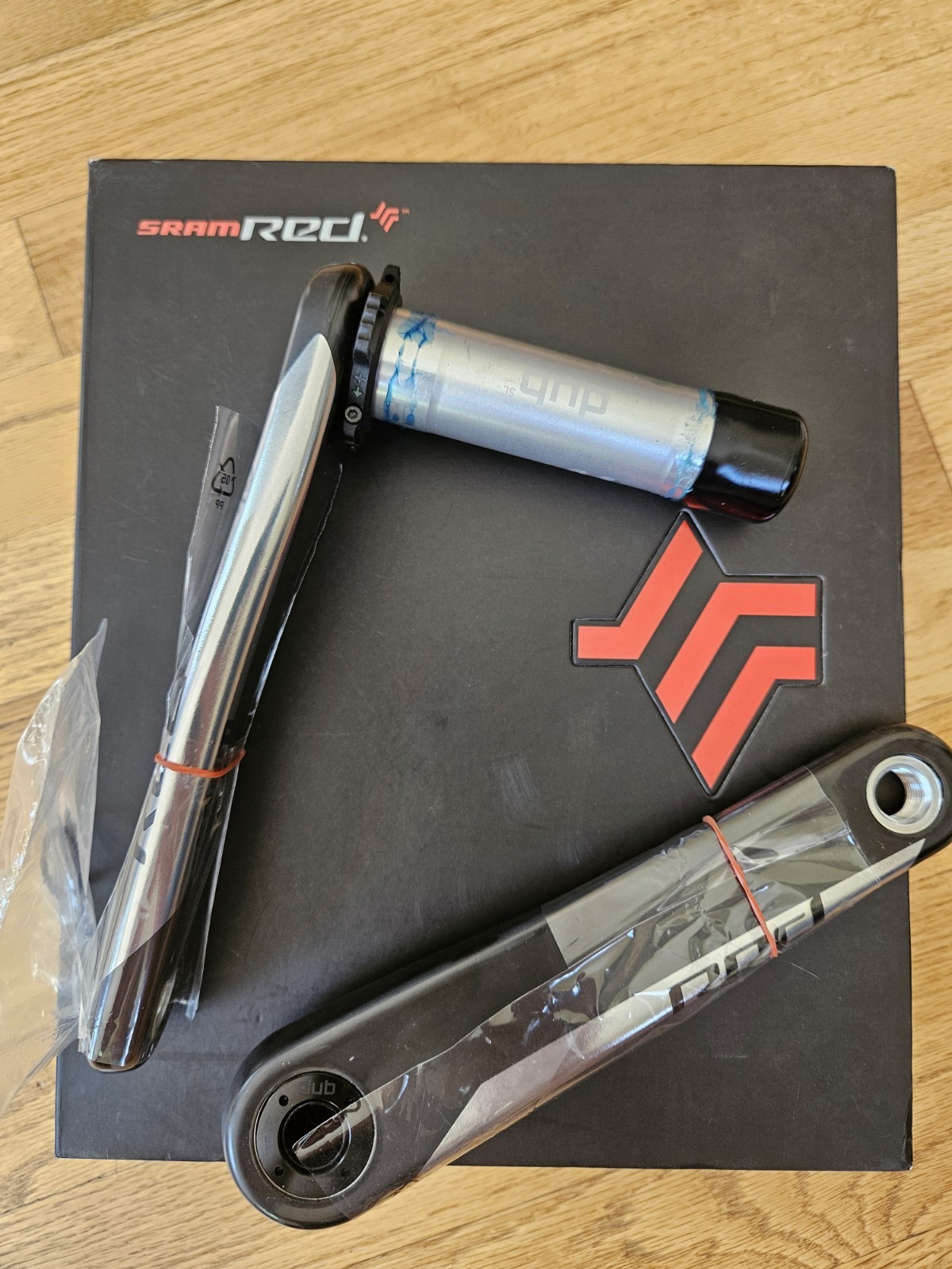SRAM RED AXS Crank Arm Assembly 8-Bolt Direct Mount DUB 175mm