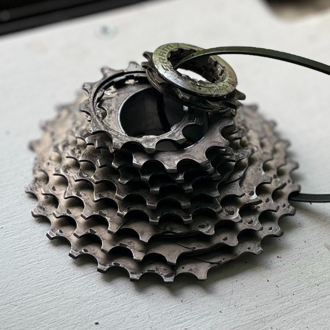 SRAM Red OG-1090 10 Speed Road Bike Cassette 11-28T PowerDome Shimano HG