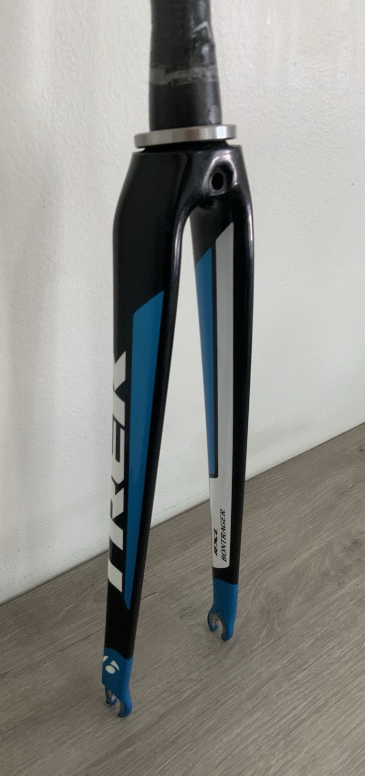 TREK RXL CARBON FORK 335 MM TAPERED STEERER 532 GRAMS 100 MM SPACING HEADSET