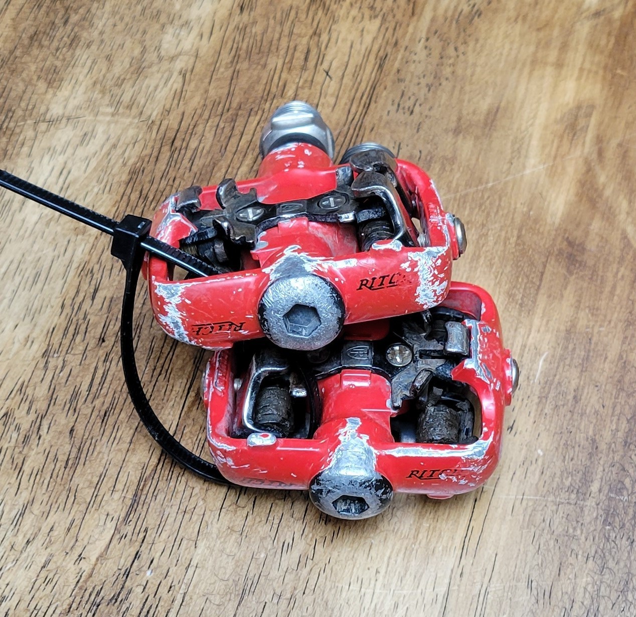 Ritchey Logic Double Sided Red Clipless SPD Pedals
