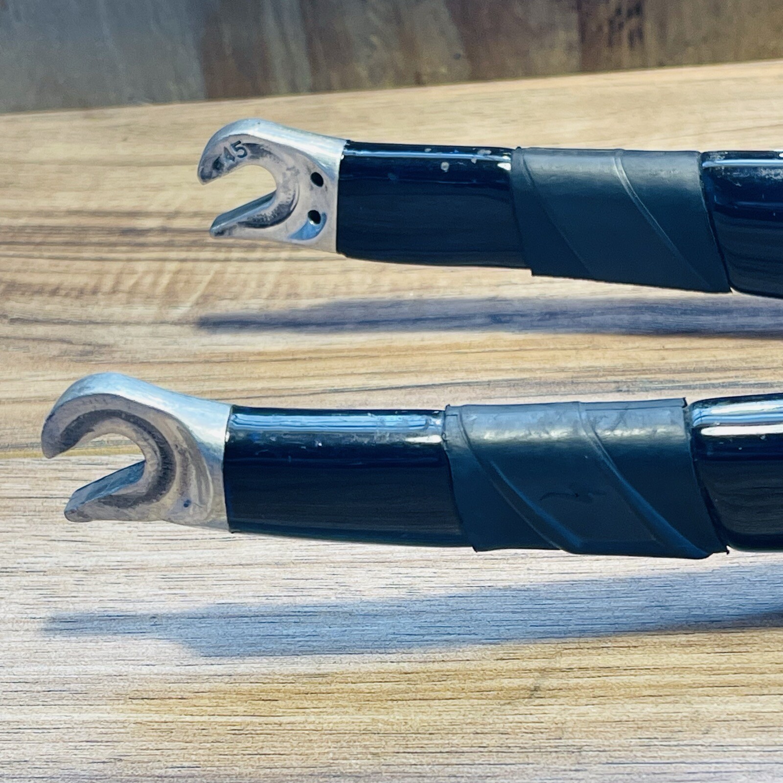 Specialized Carbon Fact 700C Road Fork 1 1/8 193 Steerer 45 Rake