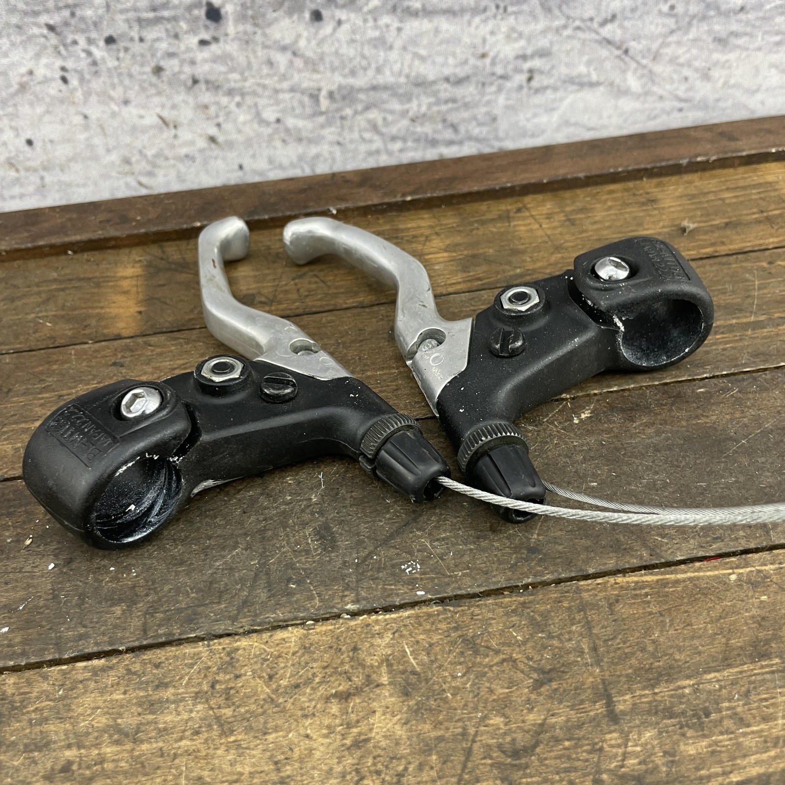 Vintage Shimano Deore BL-MT63 SLR Alloy Brake Levers 22.2mm Mountain Bike Japan