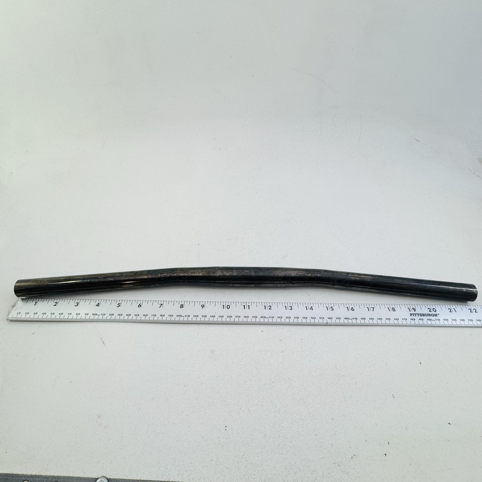 Vintage True Temper MTB Flat Handlebar 560mm 25.4mm Gloss Black Steel USA A63