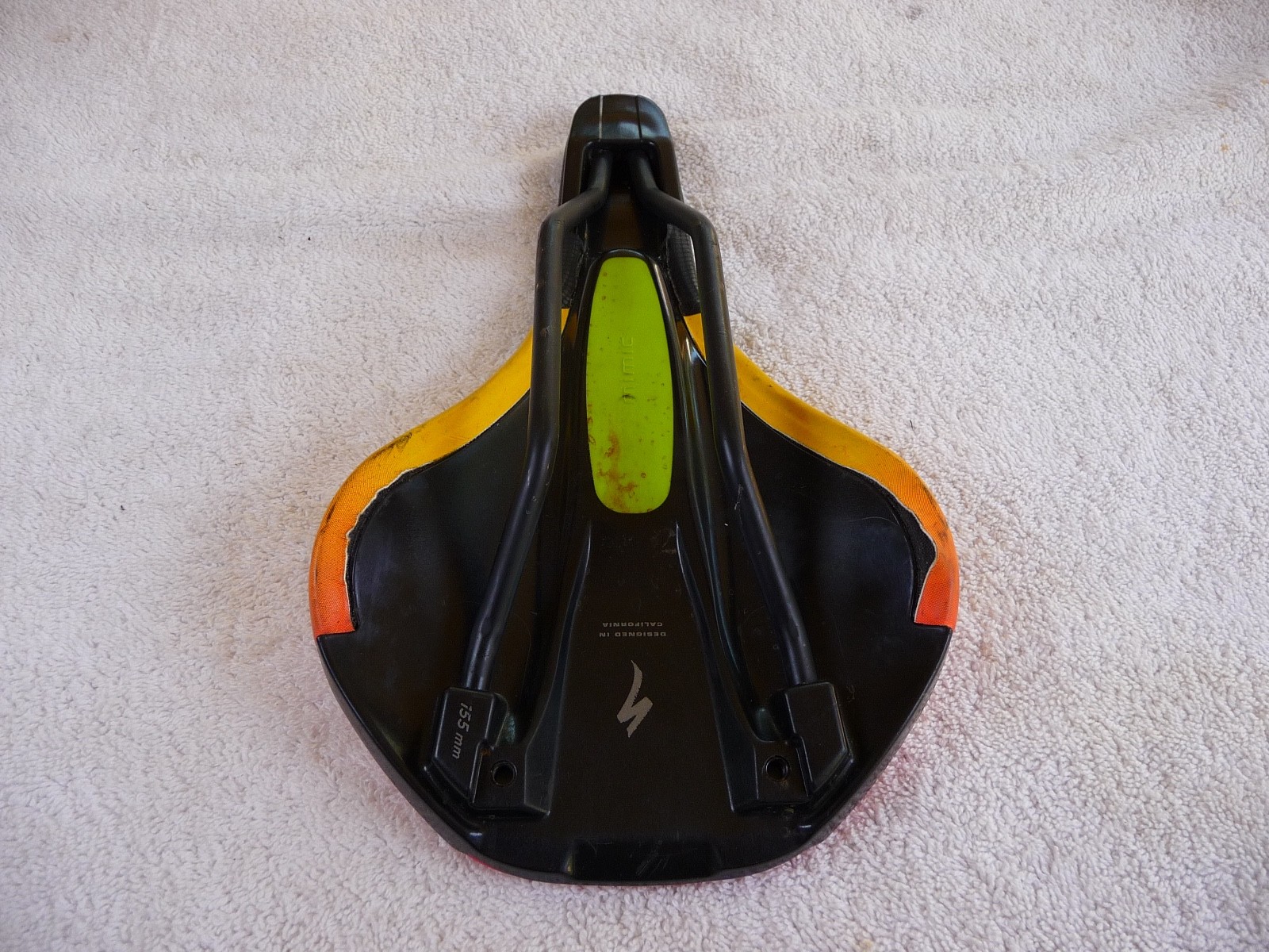 specialized phenom 155 saddle down under orange color mimic