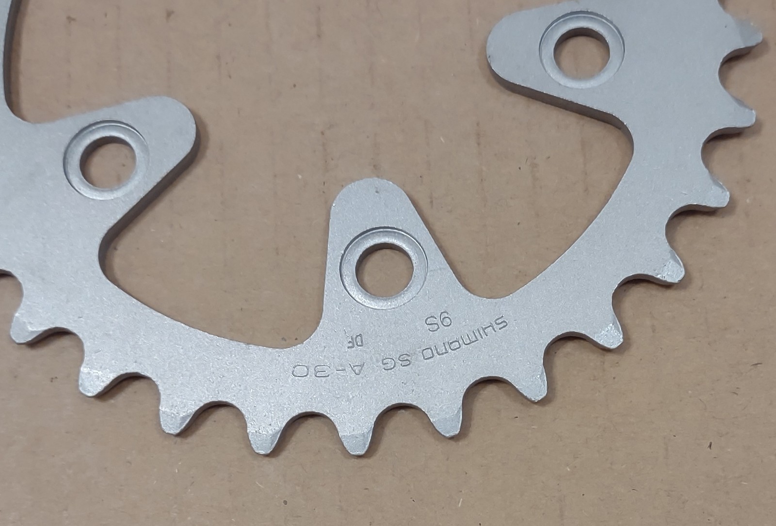 Vintage Shimano Ultegra Chainring 6503 SG 30t A-30 74 mm