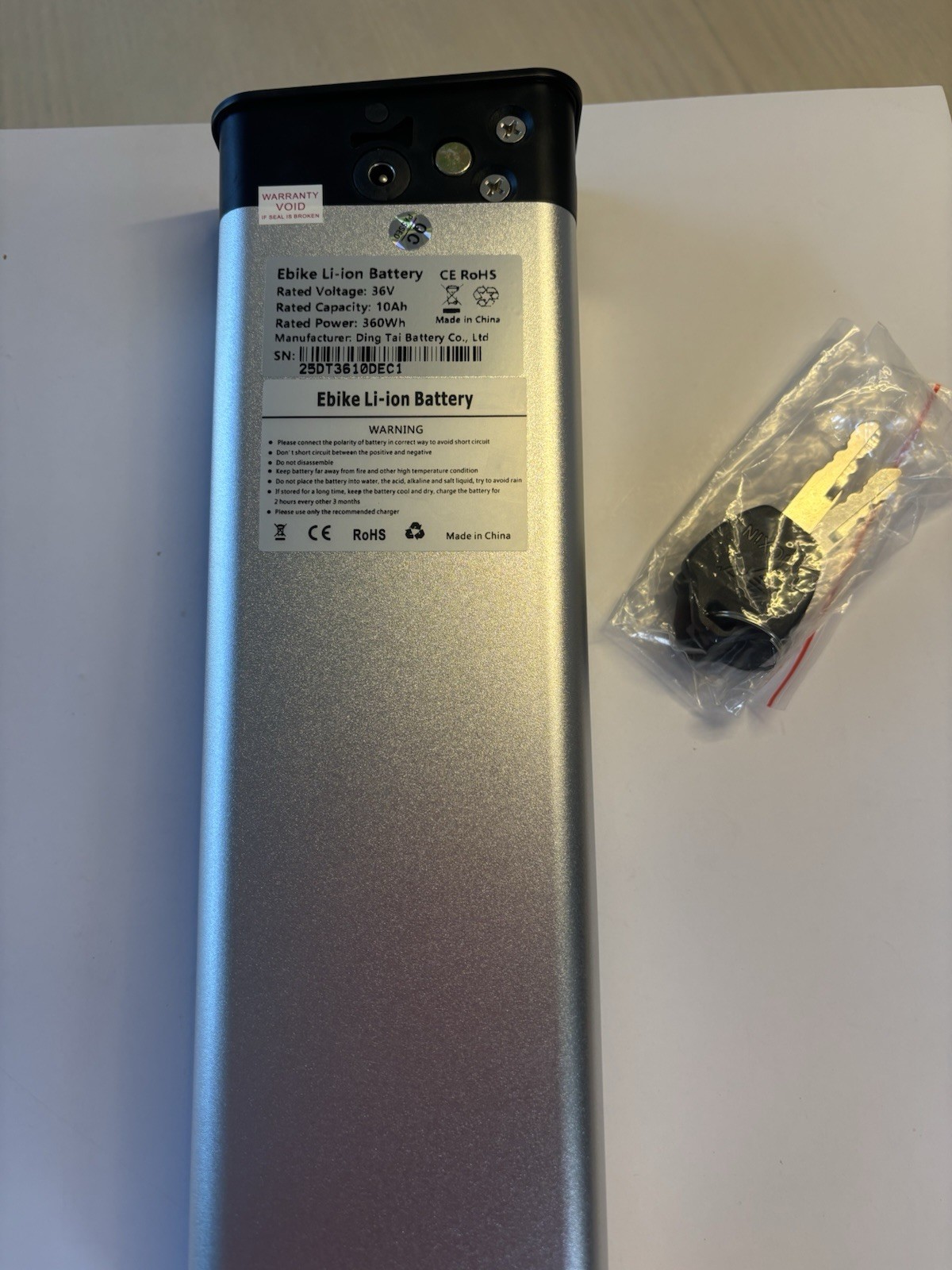 36V 10Ah 360Wh Li-Ion Ebike Battery Pack Silver/Black Aluminum w/ Keys