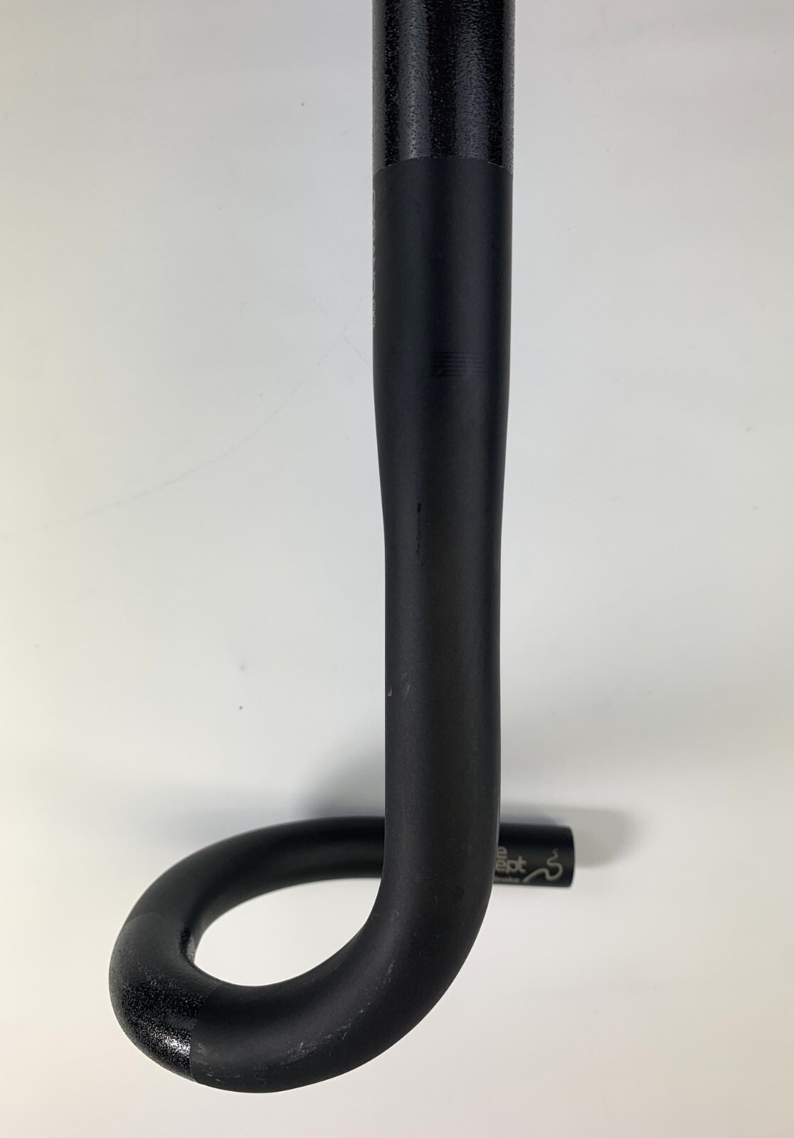 Fizik Cyrano 00 Snake 460 mm x 31.8 Carbon Drop Handlebar