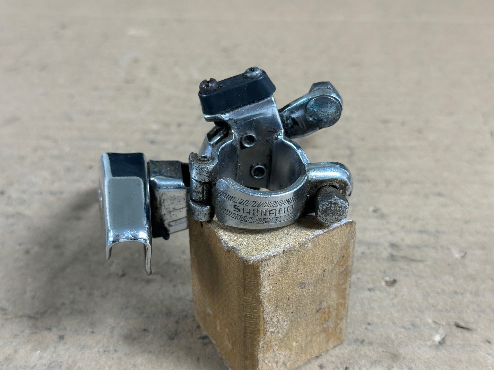 Shimano ThunderBird II Front Derailleur, Clamp-on, Bottom Pull