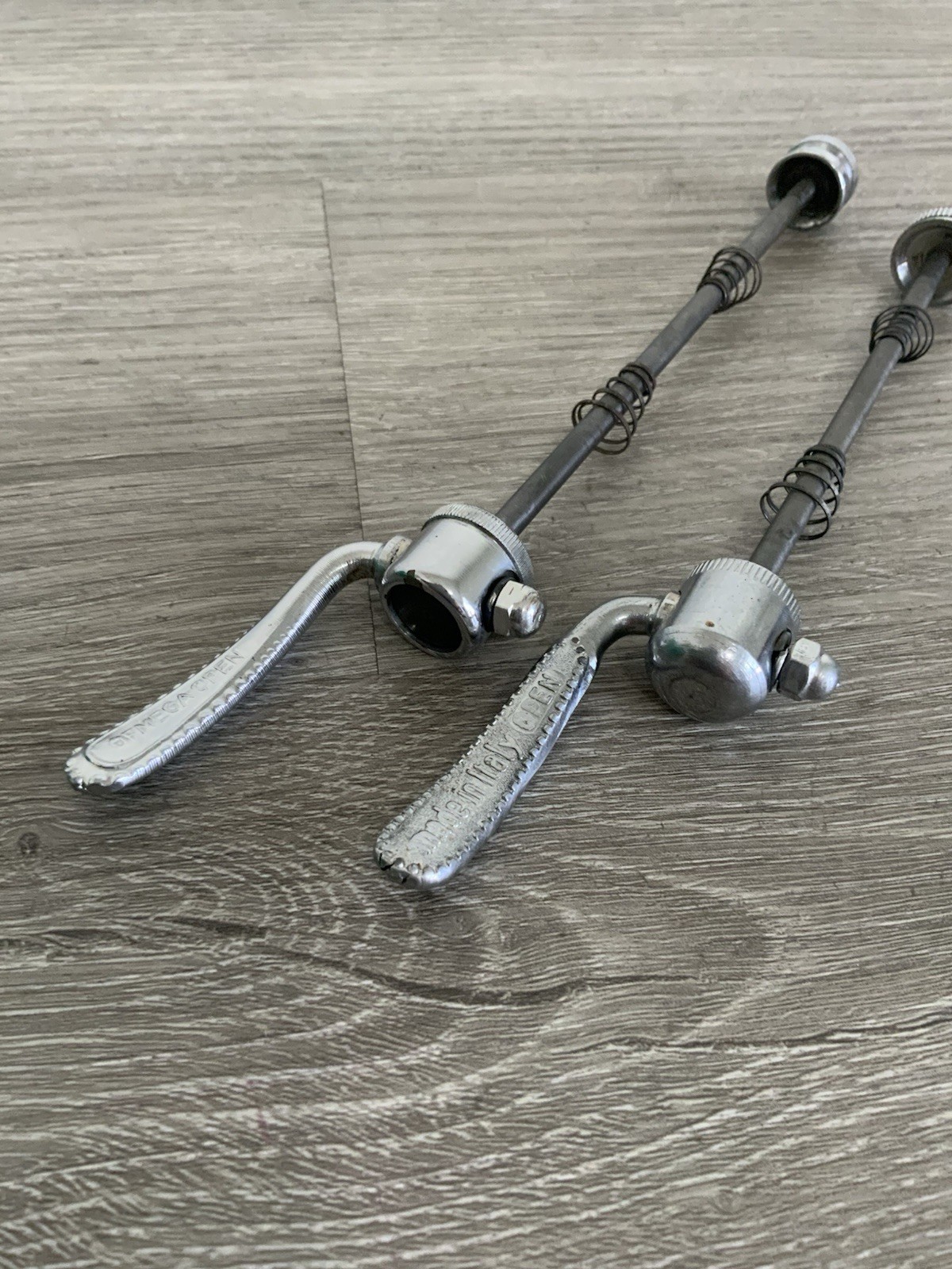 MICHE OFMEGA QUICK RELEASE SKEWER SET 100-126 MM SPACING STEEL