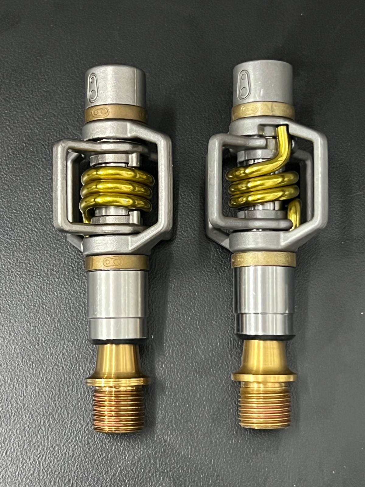 New! Crankbrothers Egg Beater 11 Pedals – Dual Sided Clipless Titanium/Gold