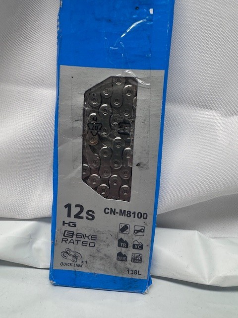 Shimano Chain 12 Speed CN-M8100L *New-Box Damage
