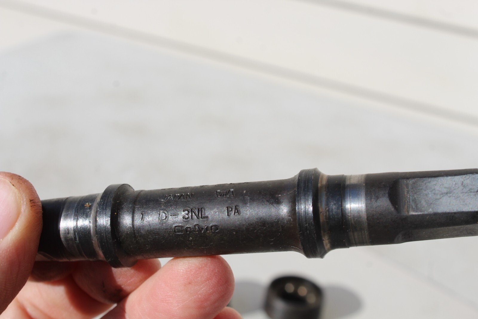 MTB bottom bracket Shimano D-3NL VIA Japan CroMo BSA 122.5 mm 1.37