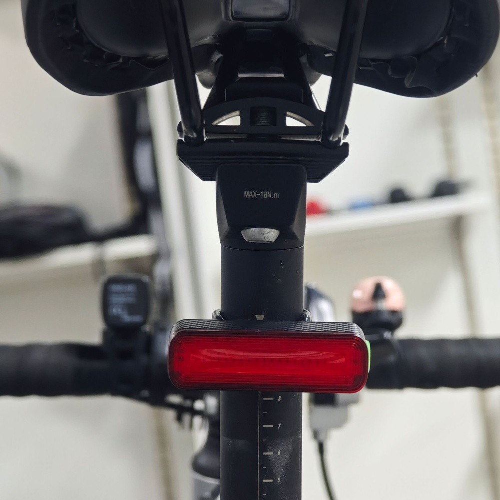Bike Tail Light USB Rechargeable Taillight with Rubber Strap for Night Cycling