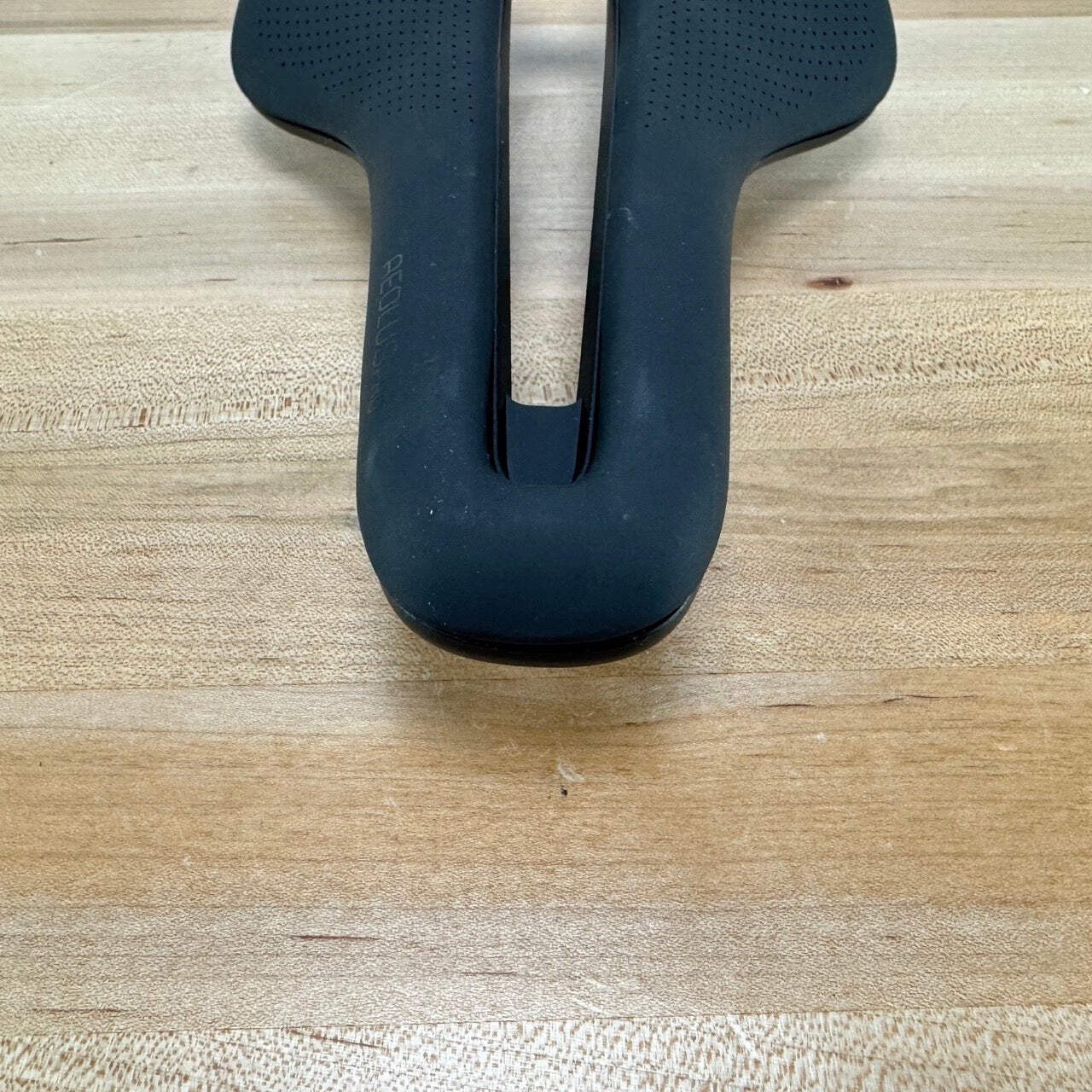 New Takeoff! Bontrager Aeolus Pro 7x10mm Carbon Rails 155mm Saddle MSRP $260