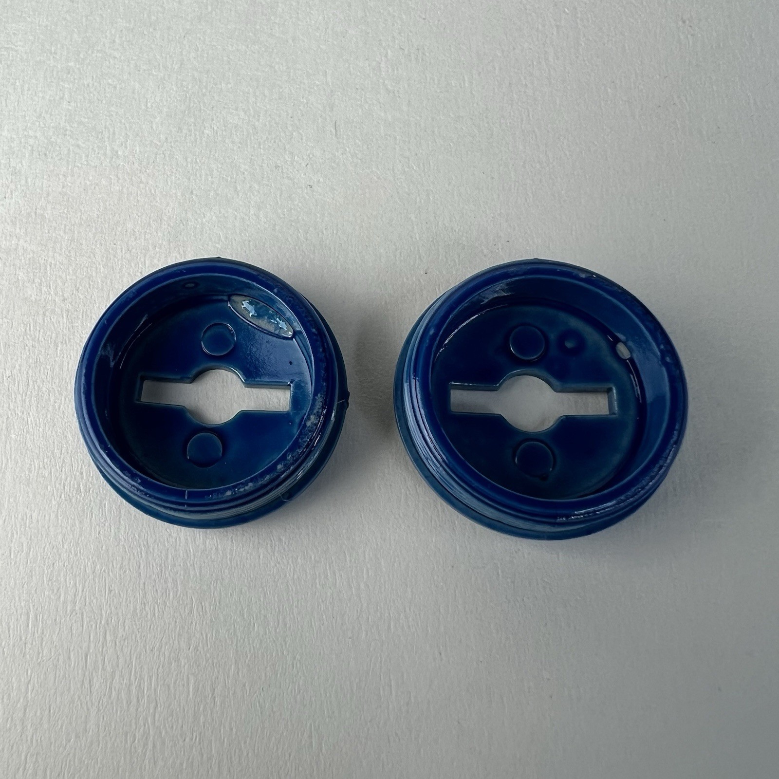SUGINO BMX CRANK DUST CAPS BLUE ILLUSION FOR 80-87 OLD SCHOOL CT MAXY CROSS GT