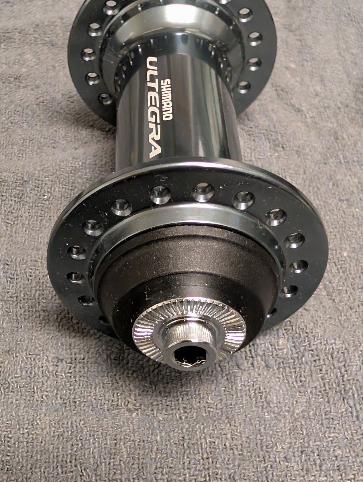 Shimano Ultegra HB-6800 Front Hub 36 Hole Gray
