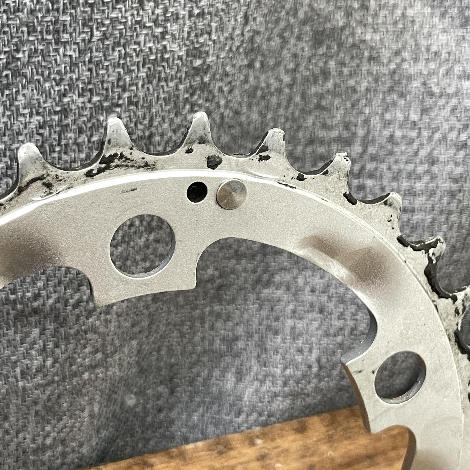 Vintage Shimano 42/32/22T Chainring Set 94/58 BCD 5-Arm Triple MTB Hyperdrive-C