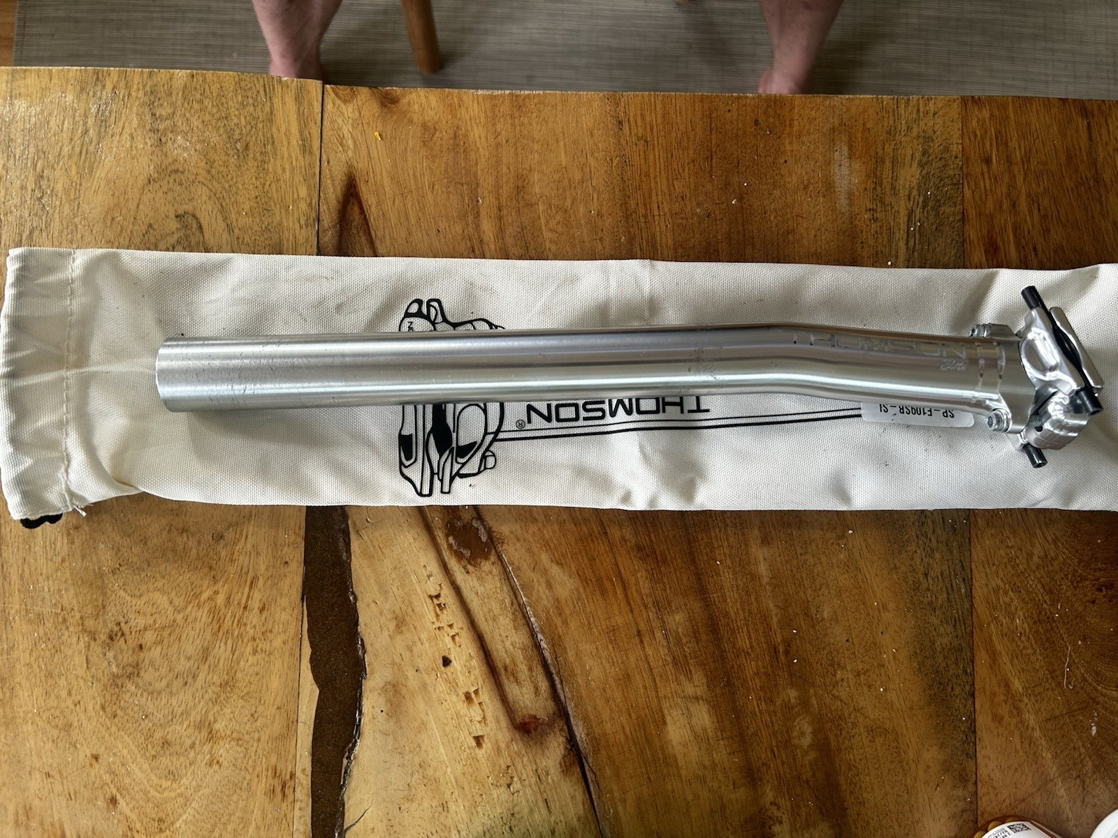 Thomson Elite Setback Seatpost: 31.6 x 367mm Silver