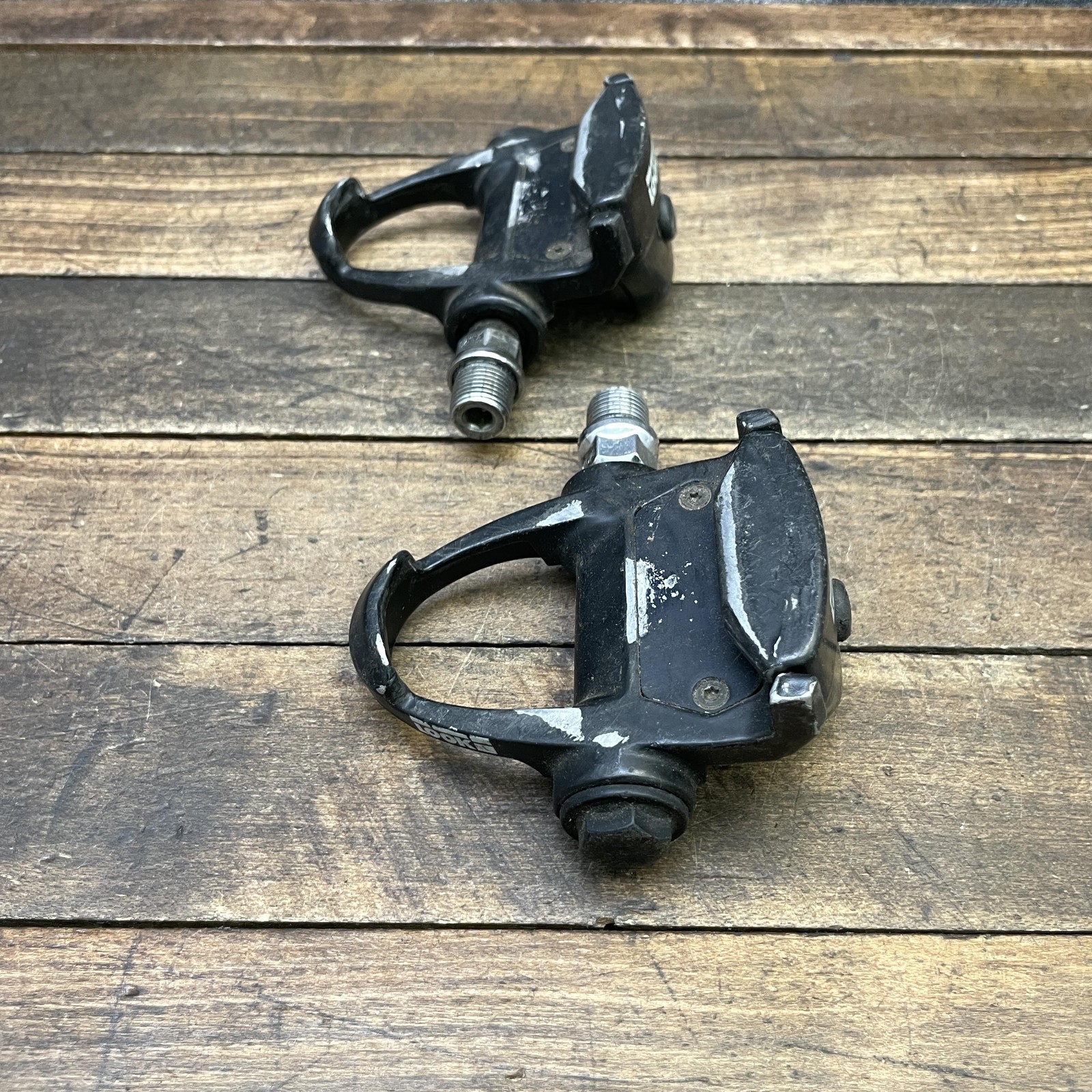 Vintage Look Clipless Road Bike Pedals 9/16 Black Pair 470g Composite Used