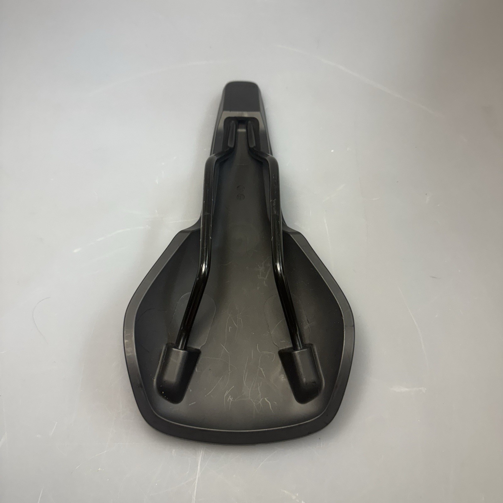 Canyon Sport Bike Black Saddle EP1249 (139mm Wide x 279mm Long)