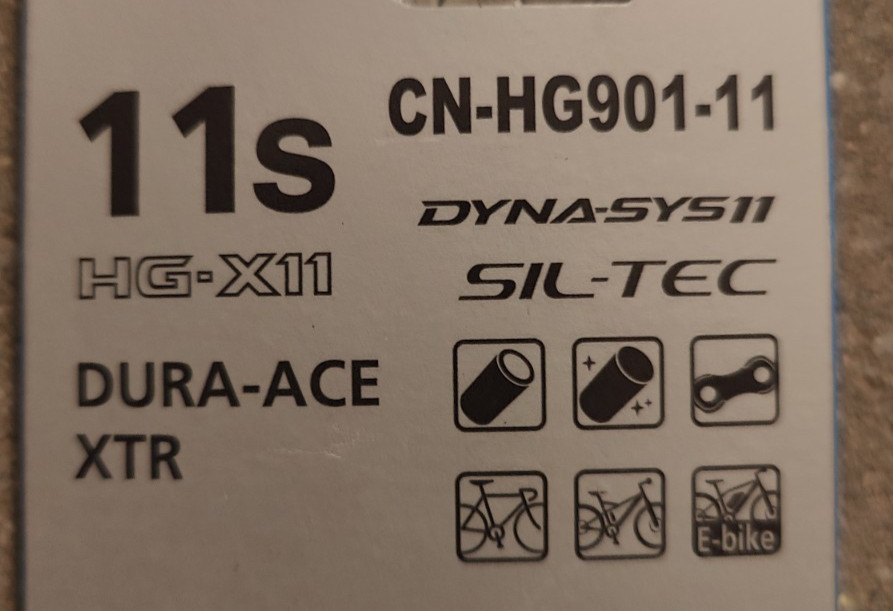Shimano Dura-Ace/XTR CN-HG901 HG-X 11-Speed Chain 126 Links + Quick Link 500km