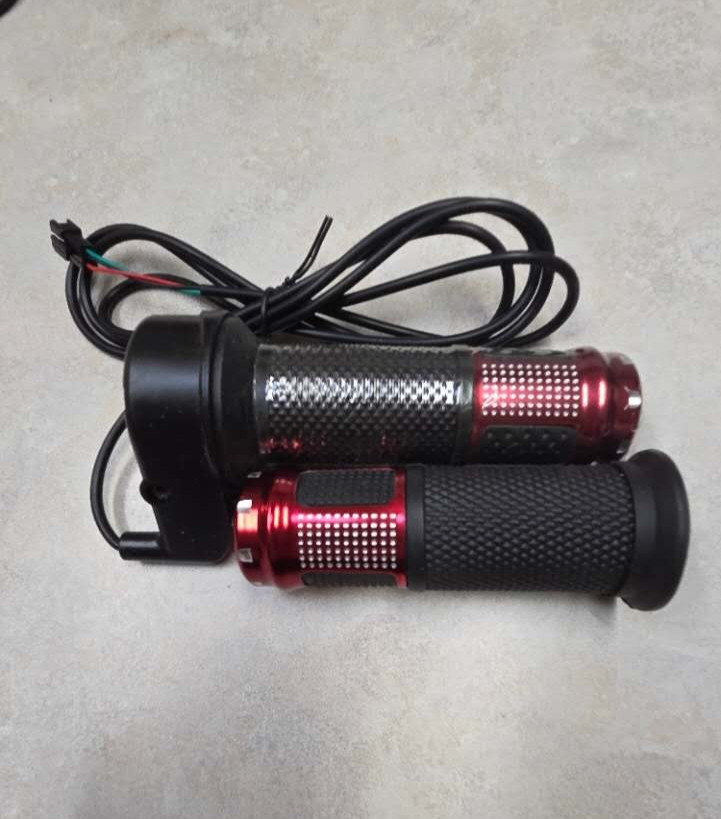 Electric bike /scooter 36v 48v 60v 72v right full twist throttle 3pin plug