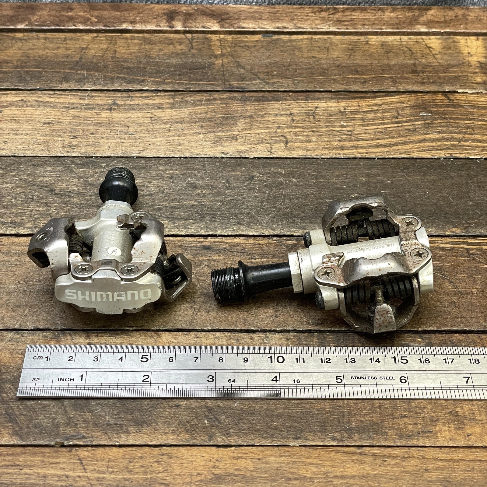 Shimano PD-M540 SPD Clipless Bike Pedals 9/16 Silver Pair 350g MTB Gravel Trail
