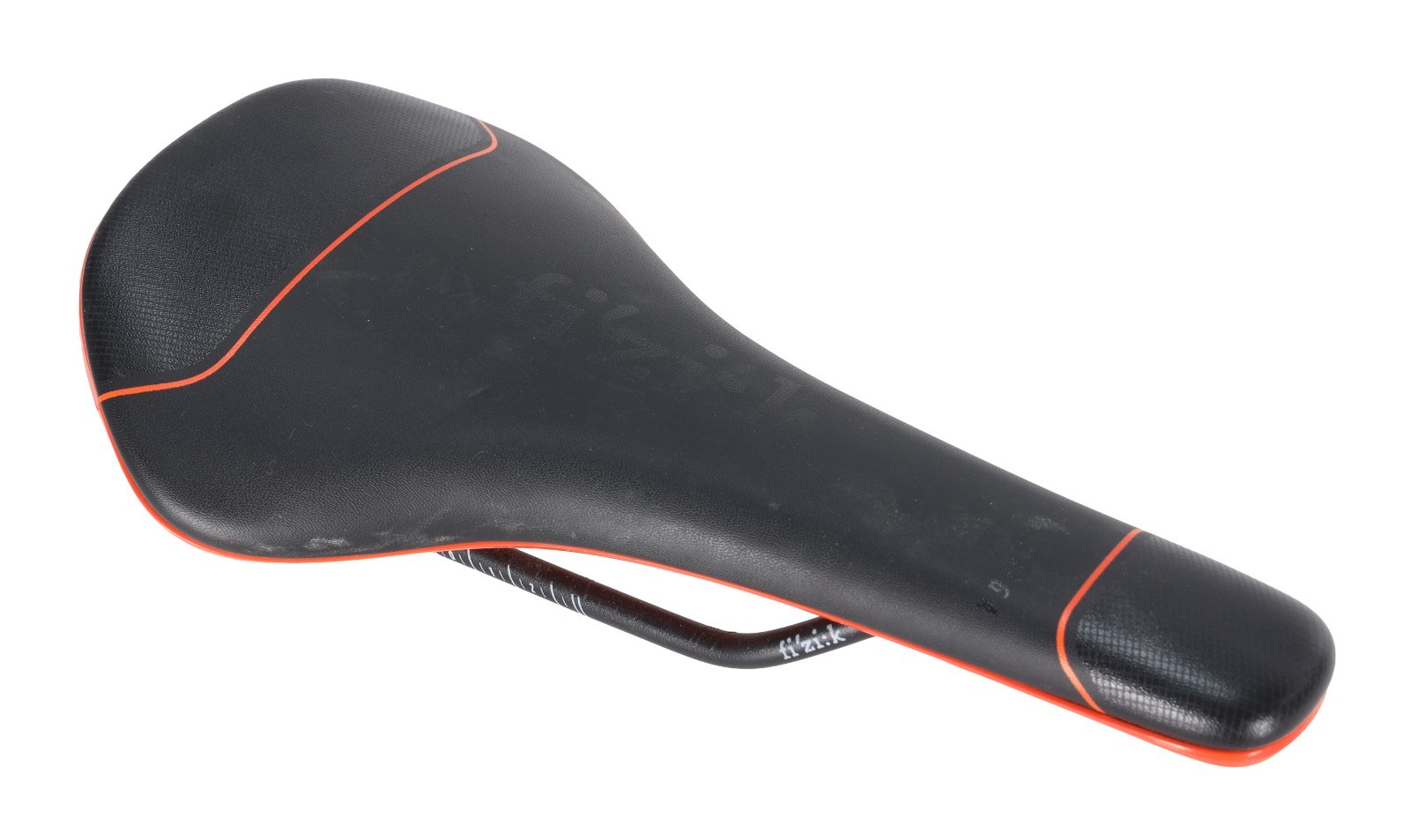 Fizik Taiga Mountain Bike Saddle 137mm Regular 7 x 7mm CrMo Rail Road