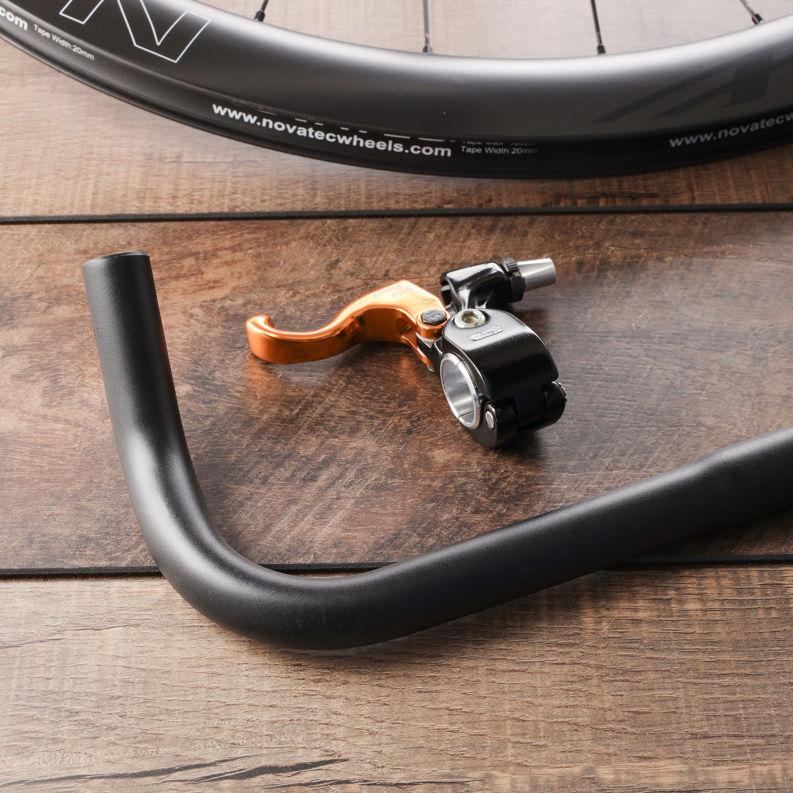 Venzo Fixie Bike Bullhorn Pursuit Handlebars 25.4 x 440mm