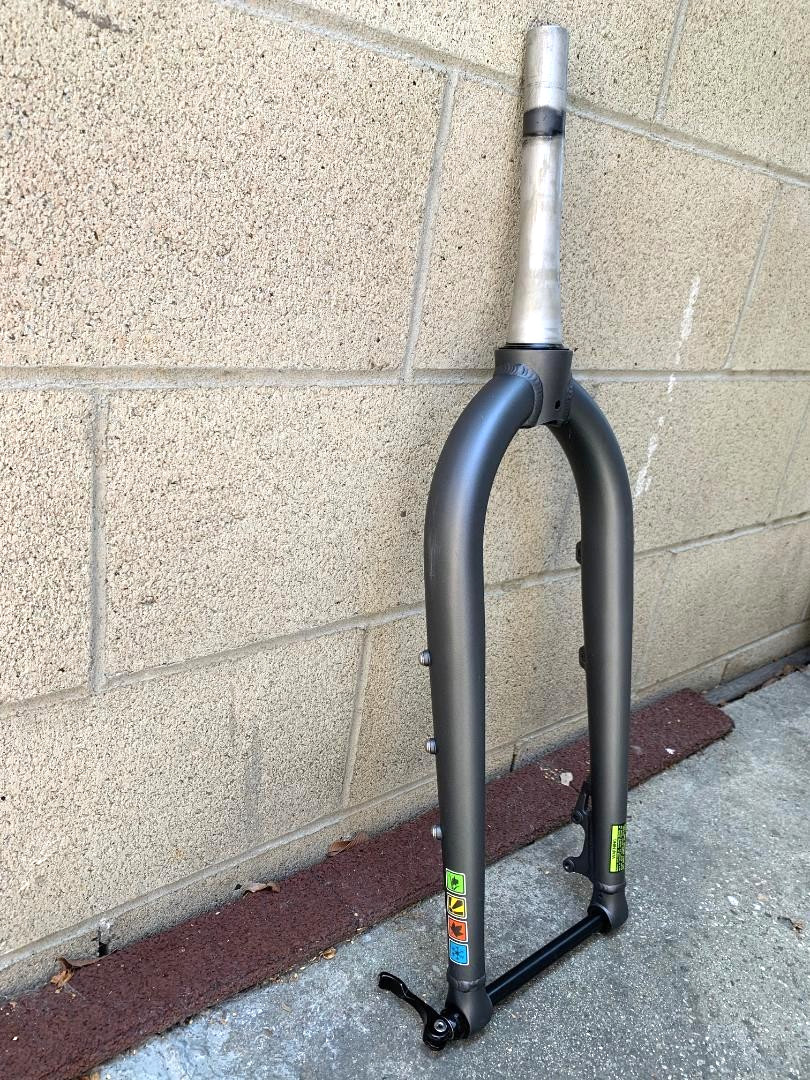 Grey FAT Bicycle Fork 1″ THREADLESS Disc For 26″ x 3.0-4.0 Wheel MTB BMX E-Bike