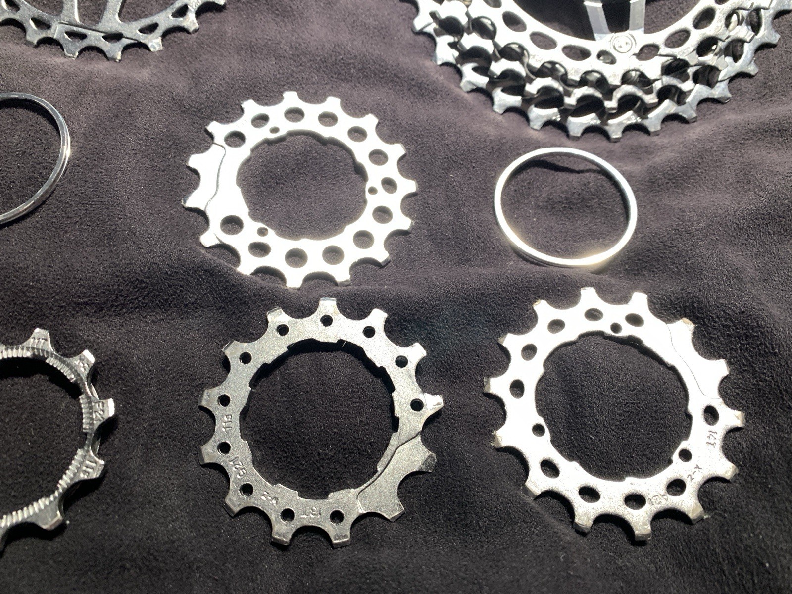 SRAM Force PG-1170 WiFli 11 Speed Cassette 1170 11-32T Gearing Gravel Road