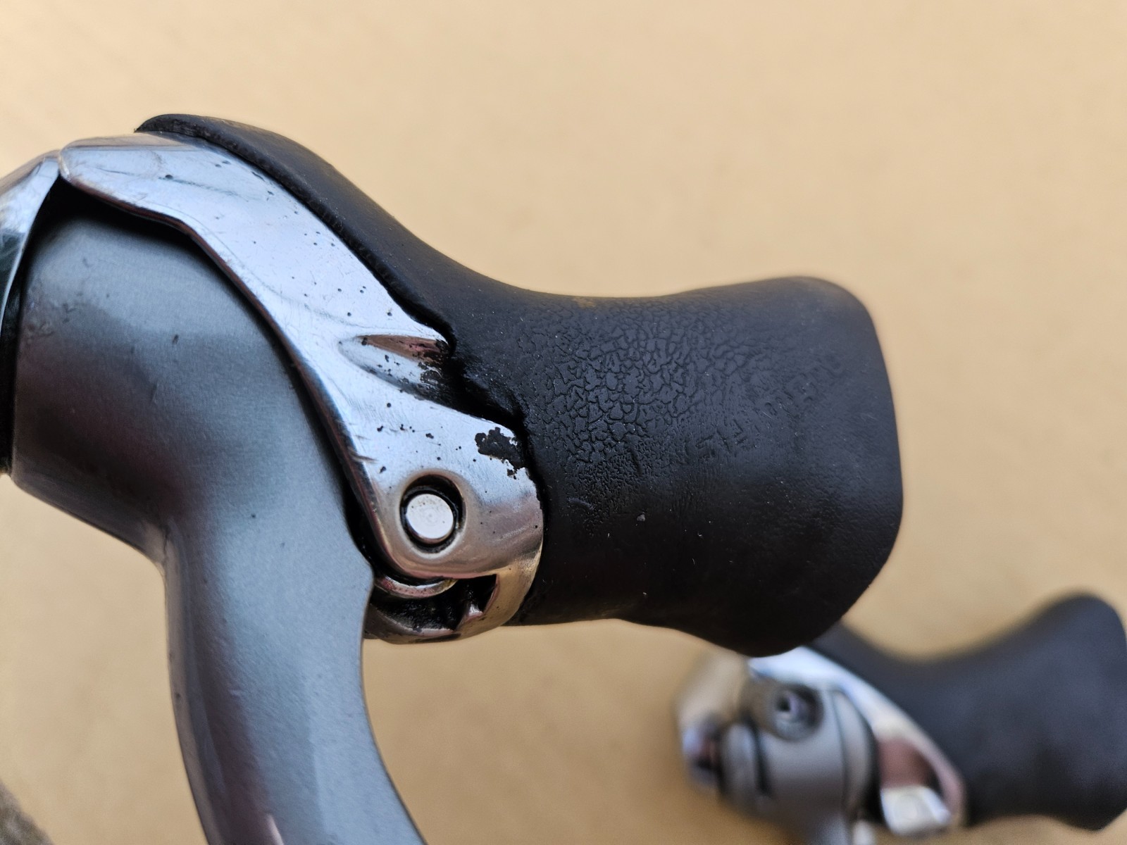 Vintage Shimano 600 Tricolor Road Bike STI Shifters Left Right Set ST-6400 Japan