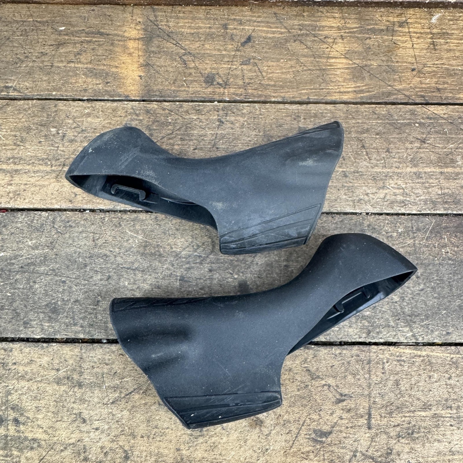 Shimano Ultegra ST-R8000 Hoods NOS Pair Cover Black 50g Road Bike Gravel