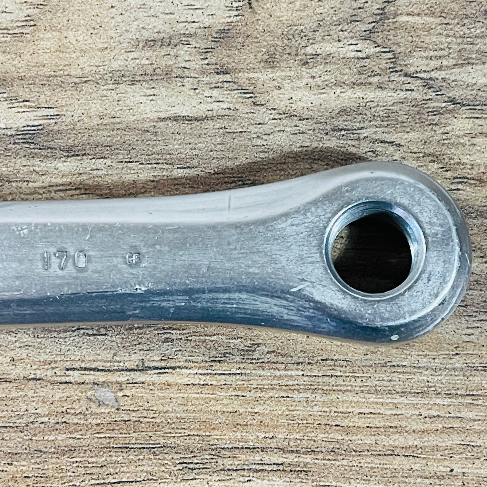 Vintage Shimano 600 Arabesque Crankset 170 40T One Key Crank Bolts