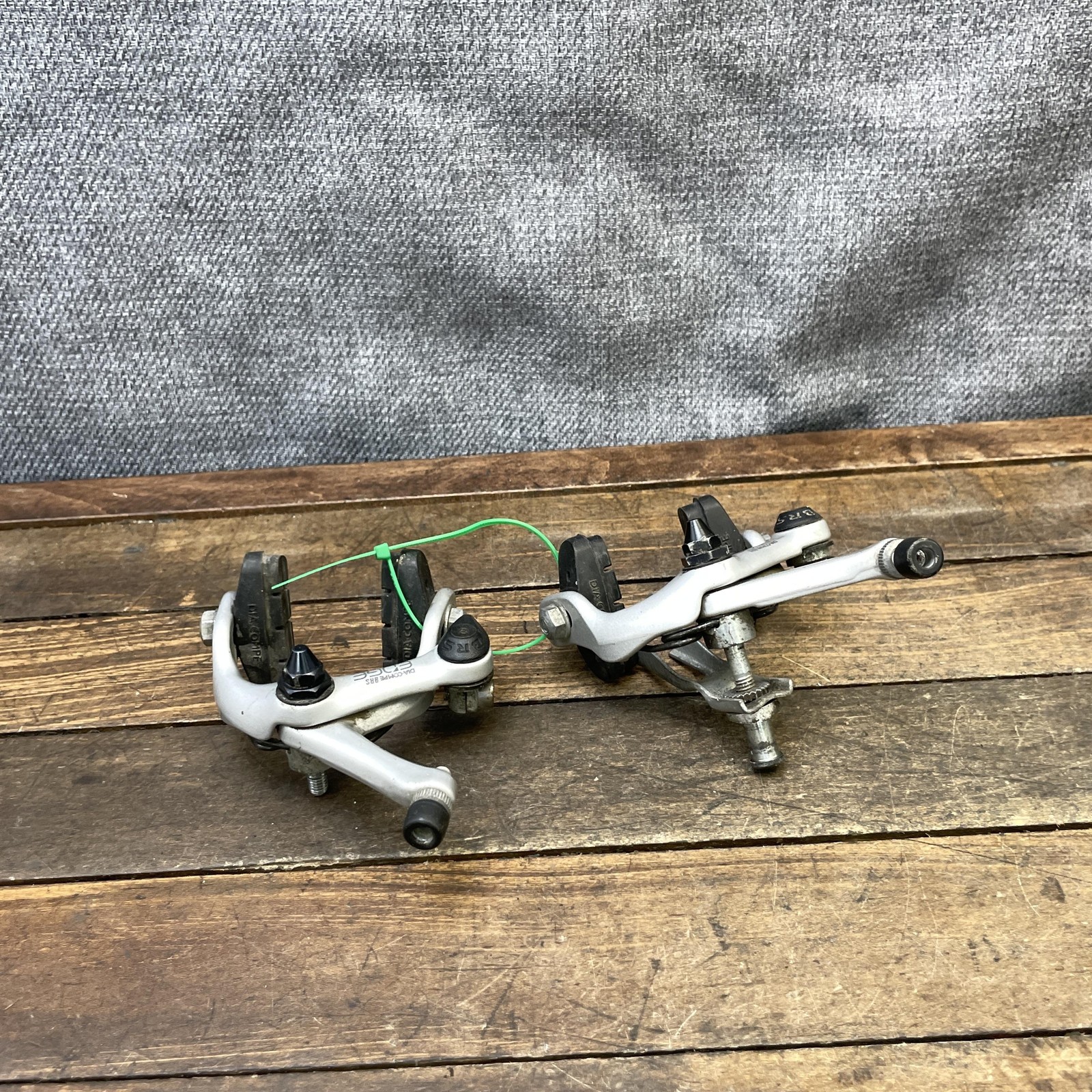 Vintage Dia-Compe BRS Edge Caliper Brake Set Silver Road Bike F/R Pair Side Pull