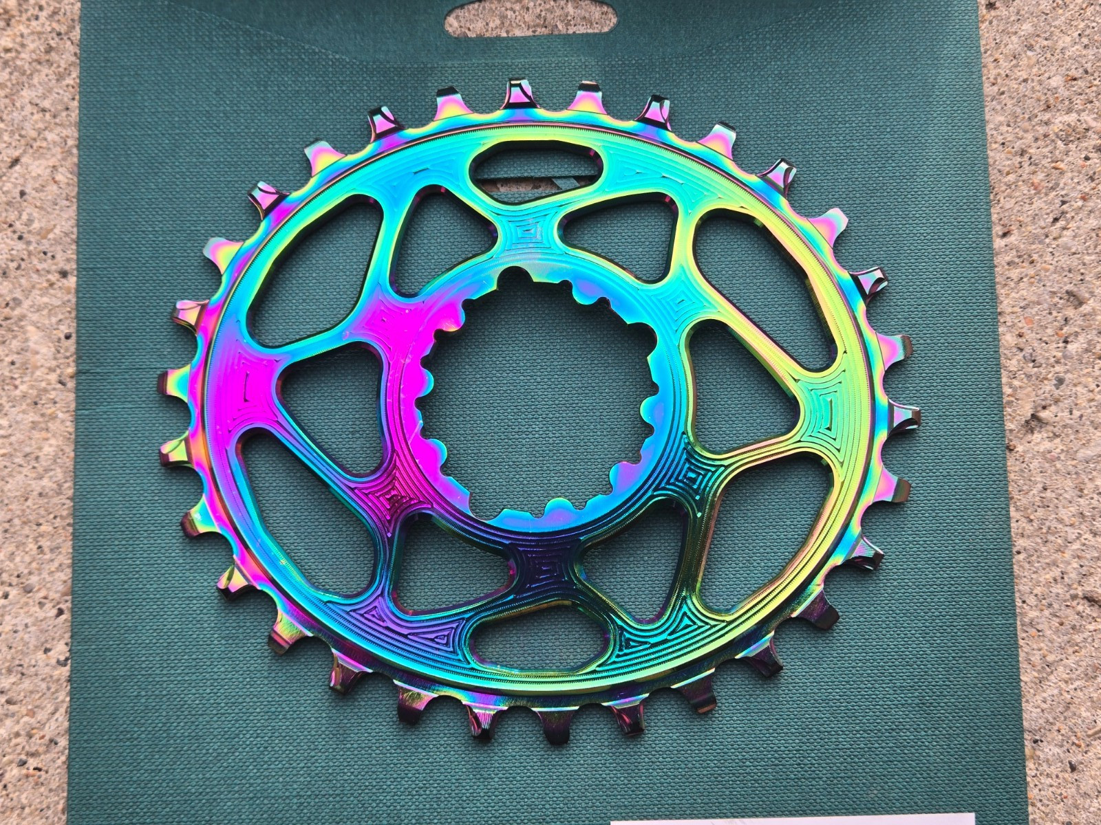 NEW absoluteBLACK Boost Oil Slick Direct Mount N/W Chainring for SRAM 30t