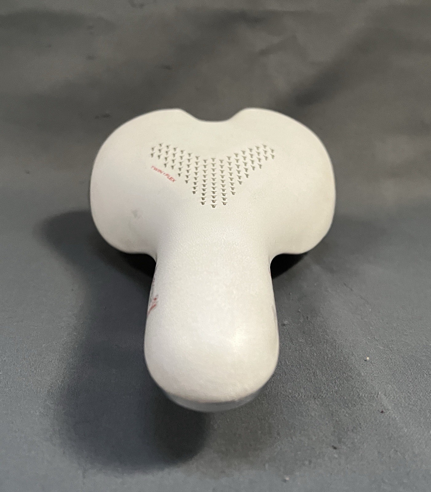 Fi’zi:k Aliante Saddle White 145x265mm K:ium Rails 7×7 Twin Flex Road MTB Italy