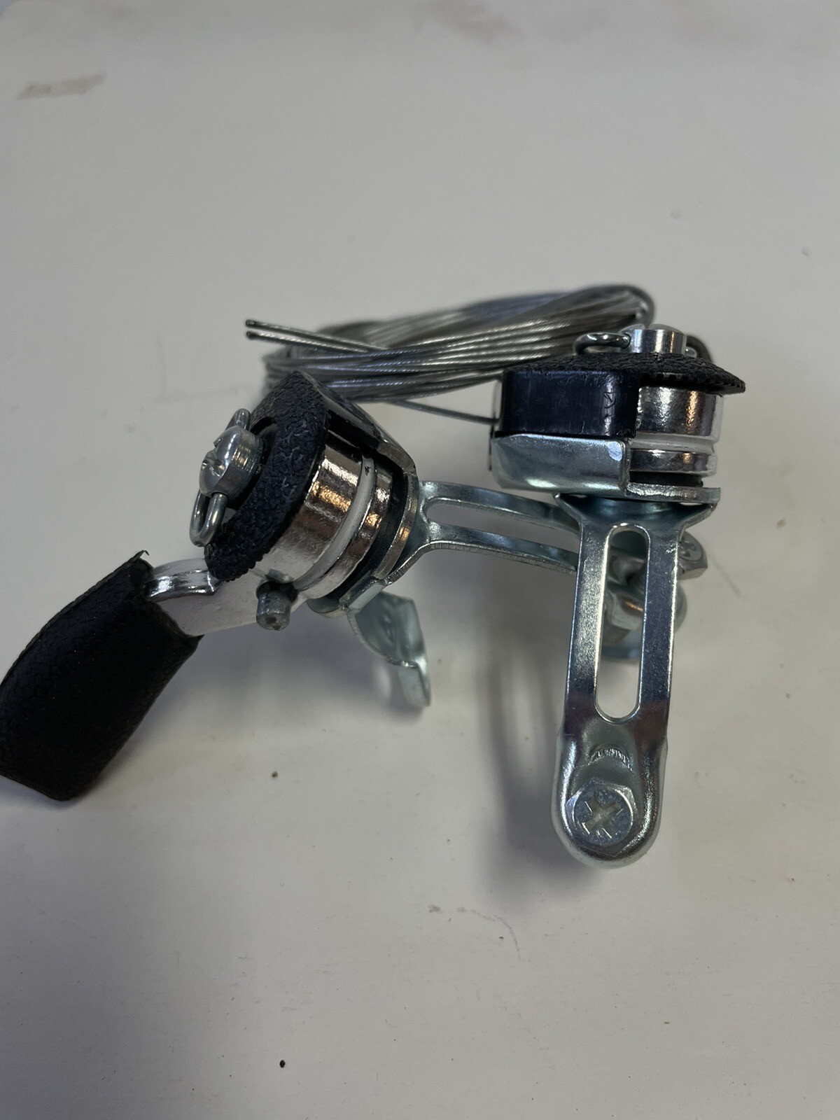 Suntour Thumb HandleBar Shifters NOS
